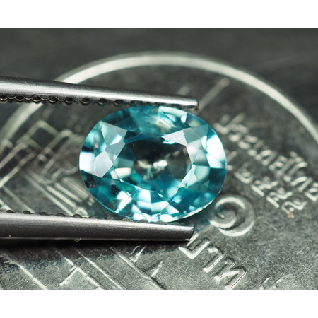 เพทาย (Blue Zircon) 1.50 กะรัตสีฟ้า