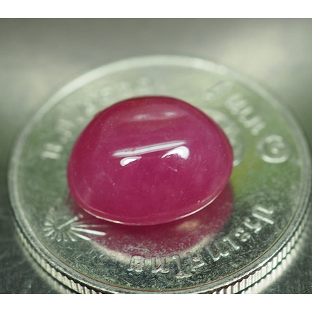 พลอยทับทิม (Ruby) 6 กะรัตสีชมพู