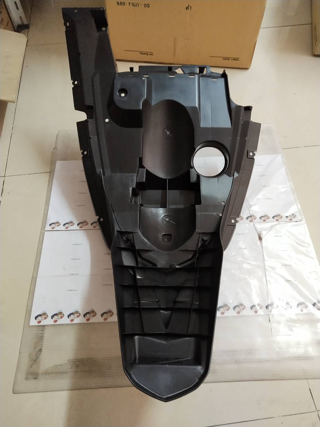 บังโคลนหลัง FINO125 อะไหล่แท้ YAMAHA BB9-F1611-00 รหัสทดแทน BB9-F1611-01