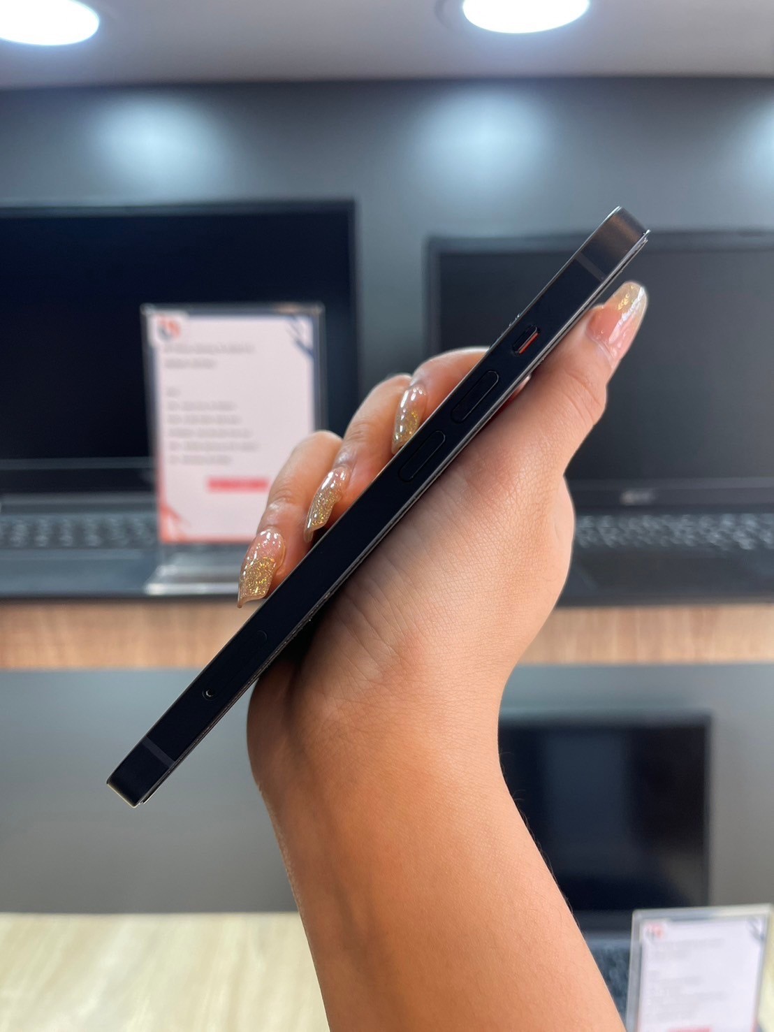 iPhone 13 128GB Midnight