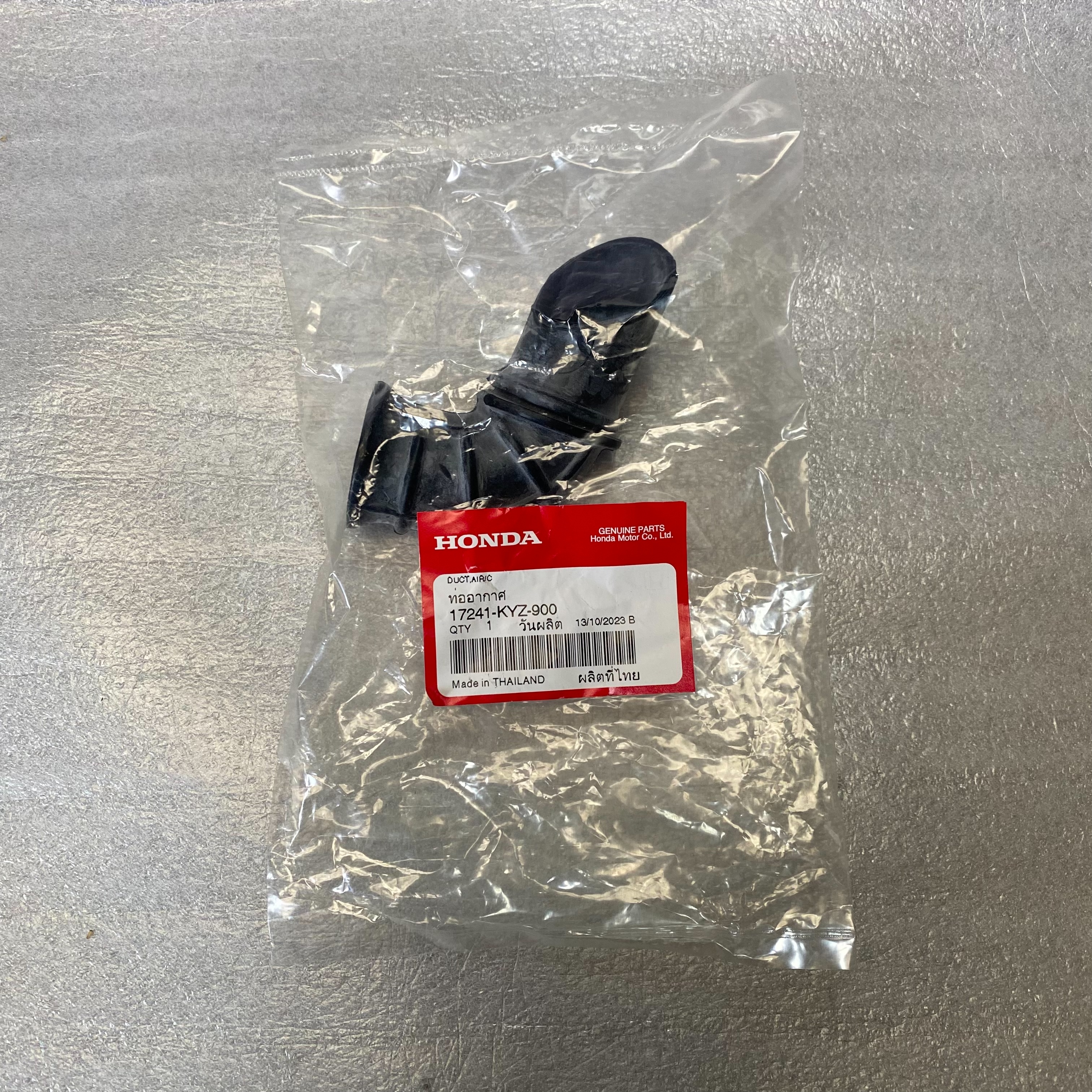 17241-KYZ-900 ท่ออากาศ WAVE125i 2012-2019 อะไหล่แท้ HONDA