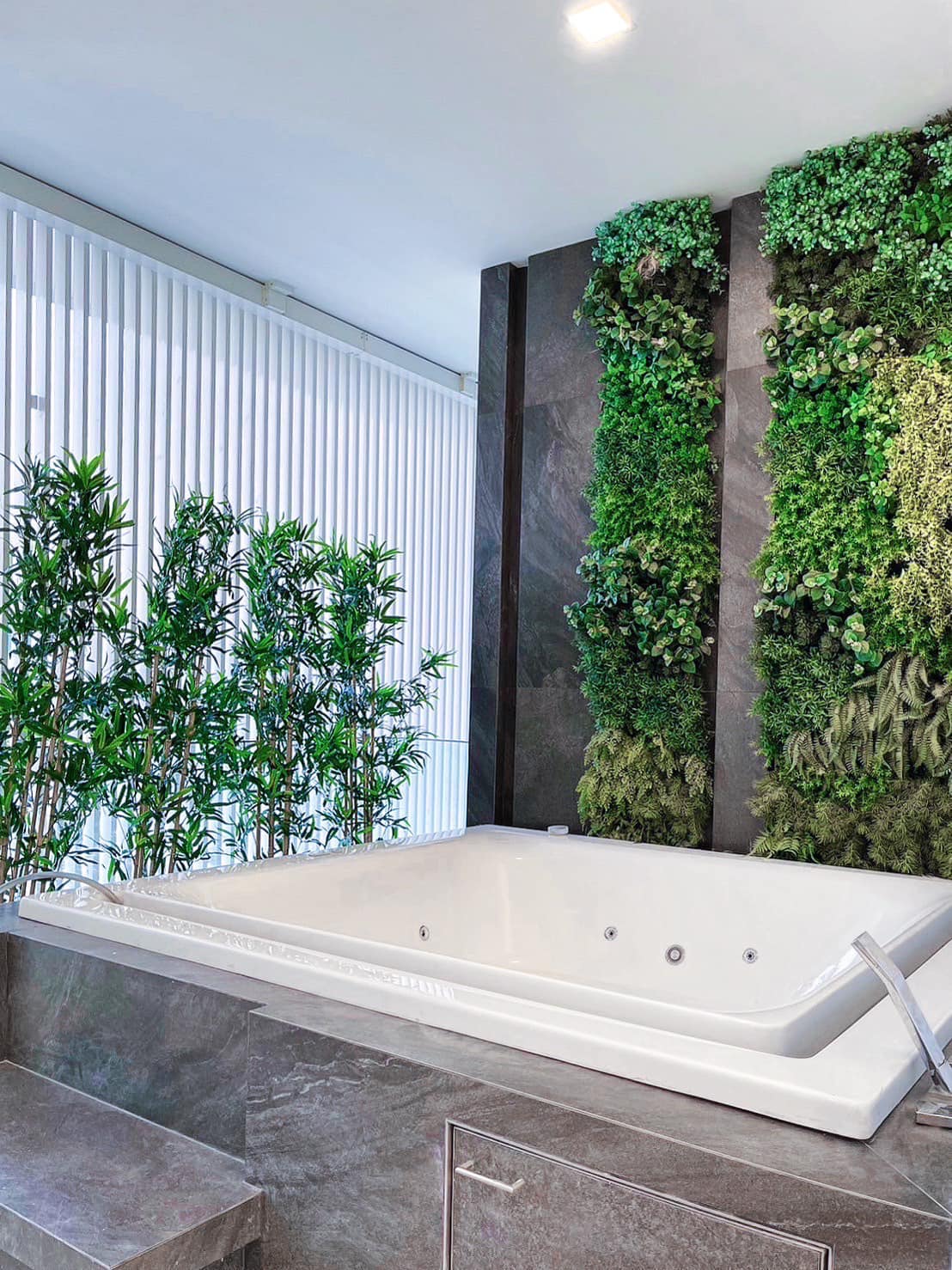 Vive Ekkamai Ramintra For Rent