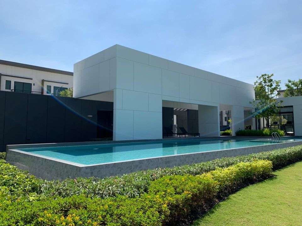 Townhouse Townhome Baan Klang Muang Ratchaphruek Sathorn for rent