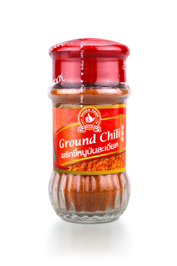 พริกขี้หนูป่นละเอียด ตรามือ ขวดแก้ว Ground Chili 45 g. (05-3631)