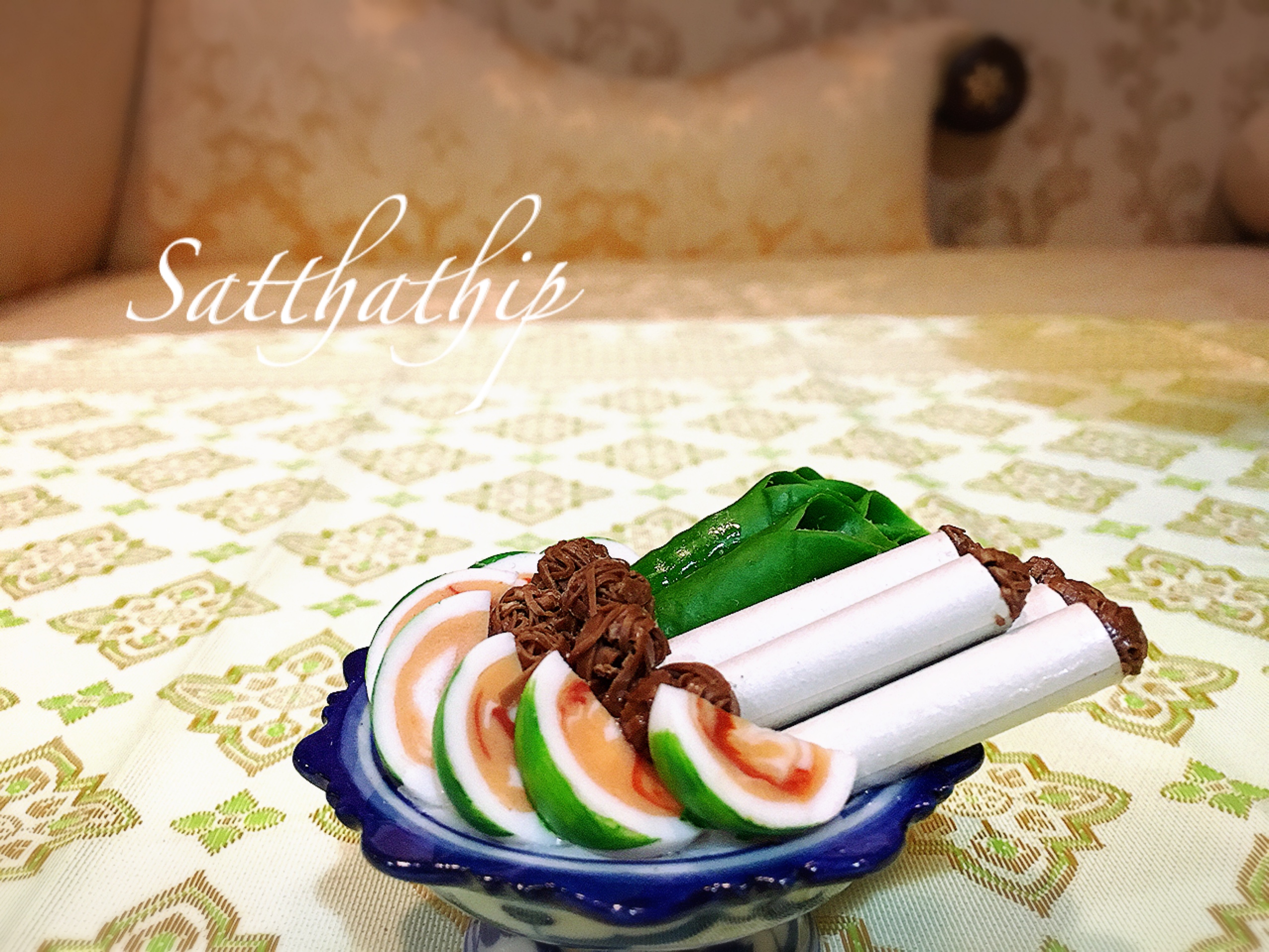 พานเชี่ยนหมากพลู ประดิษฐ์จากดิน - Betel