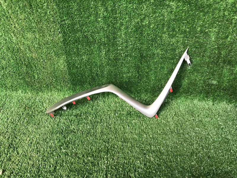 คิ้วในกันชน Toyota Yaris 2017-2019