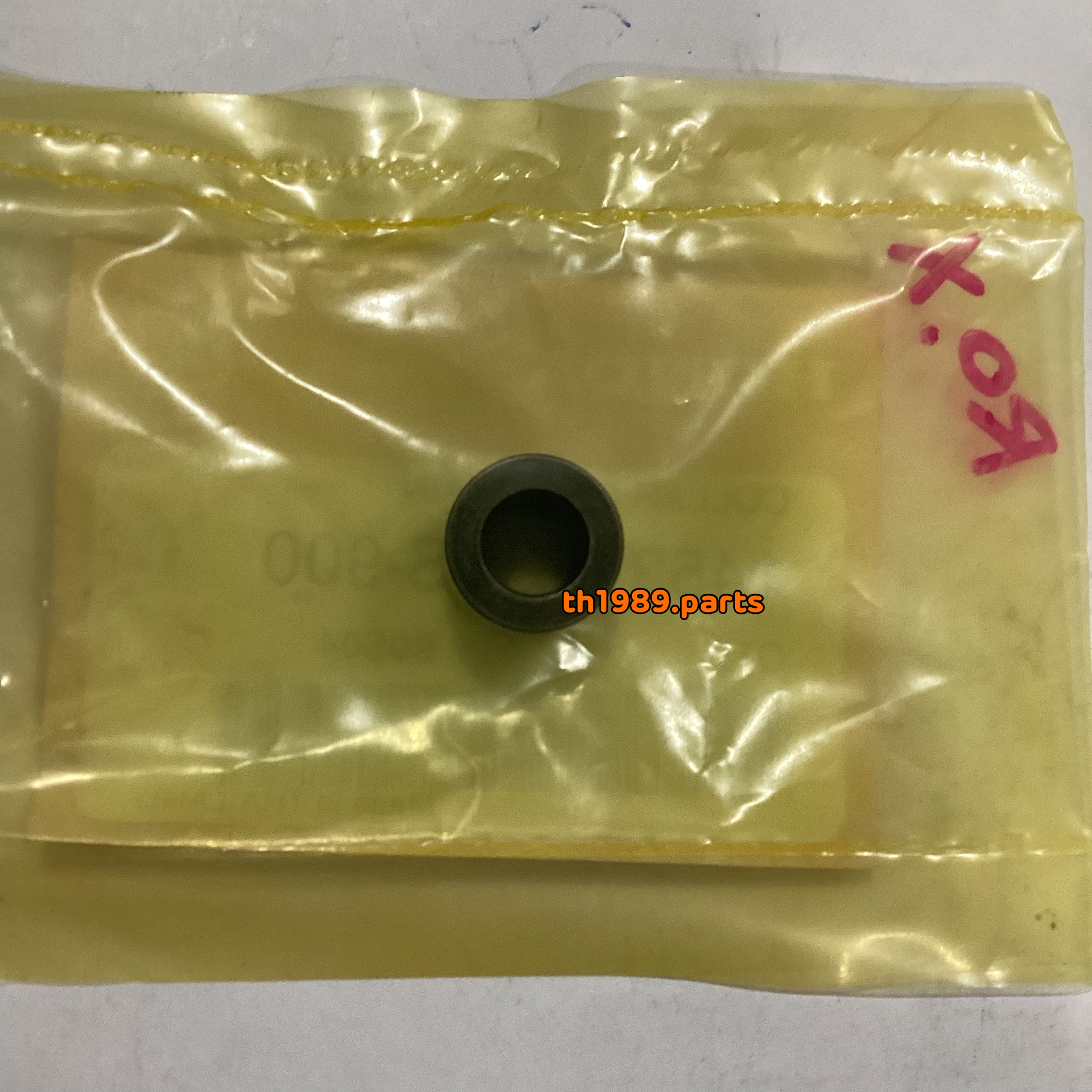 14531-KWS-900 ปลอกรองขายางดันโซ่ WAVE110I 2012-2020 , SUPERCUB , DREAM110i อะไหล่แท้ HONDA