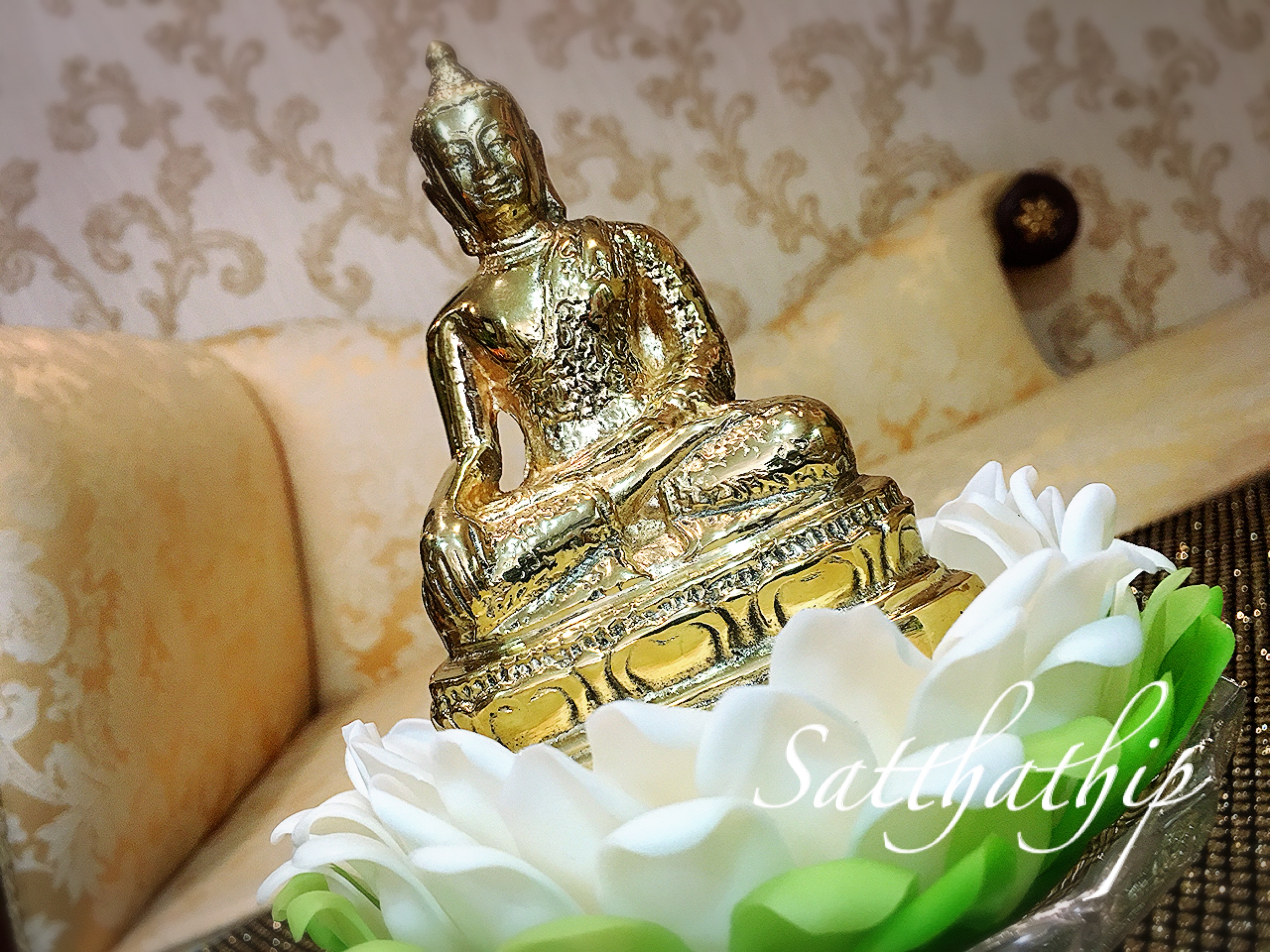 ถาดมะลิ ประดิษฐ์จากดิน/ ฐานรองพระ ประดิษฐ์จากดิน/ ถาดมะลิ-Lotus Tray