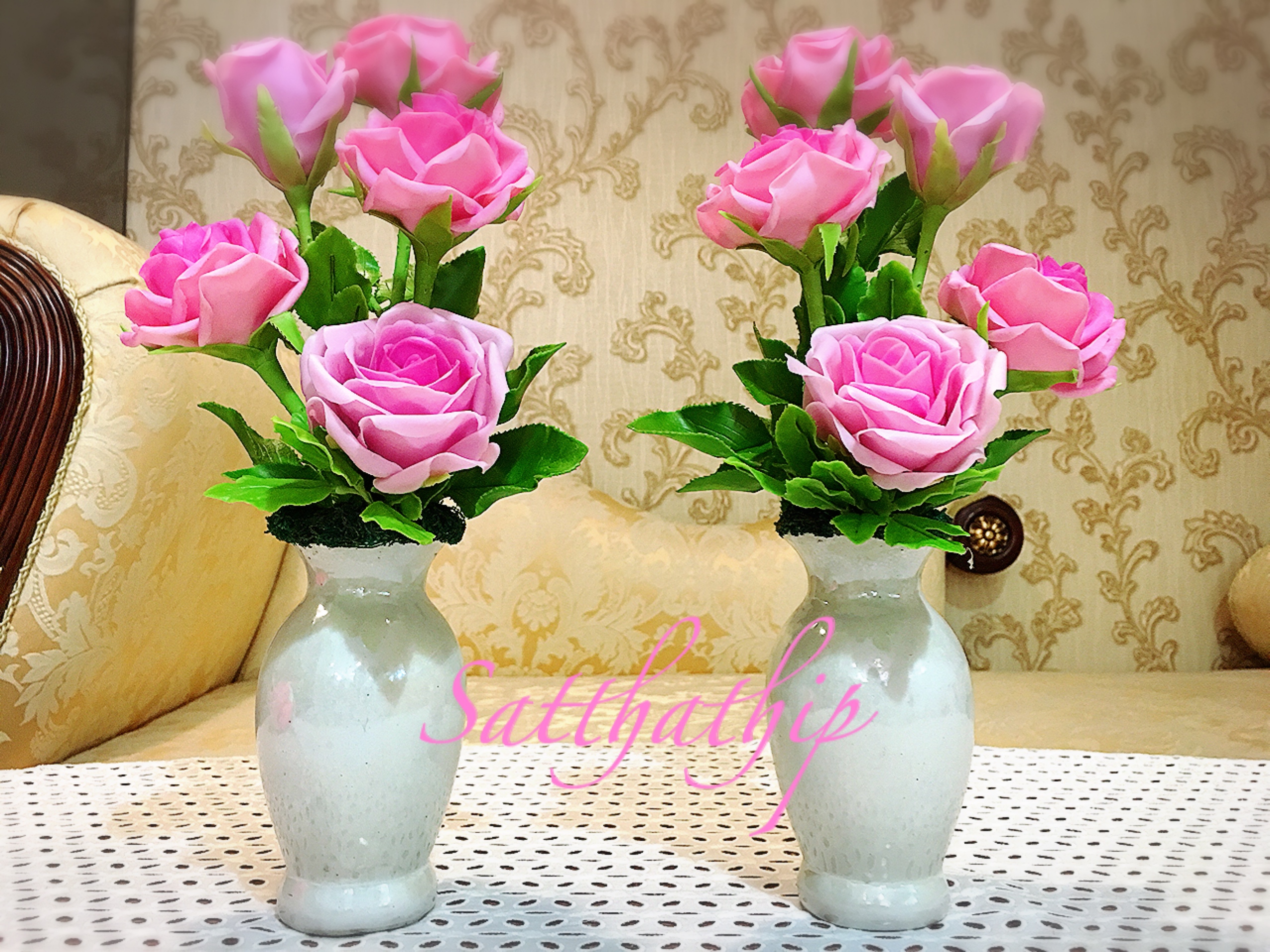 แจกันดอกกุหลาบ สีชมพู ประดิษฐ์จากดิน - ดอกกุหลาบ - Rose Flower