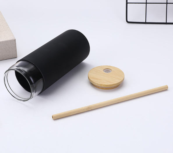 แก้ว,แก้วน้ำ,แก้วกาแฟพร้อมฝาปิด,แก้วกาแฟพร้อมหลอดฝาปิดไม้ไผ่,แก้วพร้อมที่หุ้มซิลิโคน,500ml