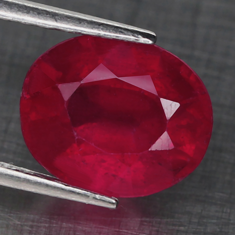 พลอยทับทิม (Ruby) 3.95 กะรัตลดราคา
