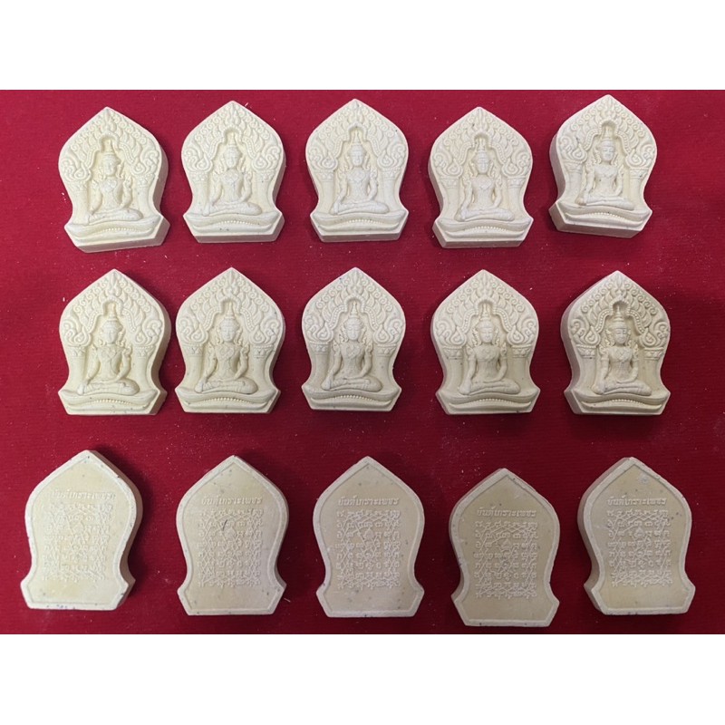 พระเเจก 1ถุงมี 100 องค์ สมเด็จองค์ปฐม ขุนแผน สมเด็จโต หลวงปู่ทวด พระผง ถุงละ200บาท พระสิวลี พระพิฆเนศ