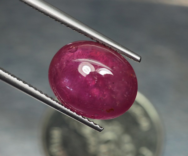 พลอยทับทิม (Ruby) 5.95 กะรัต