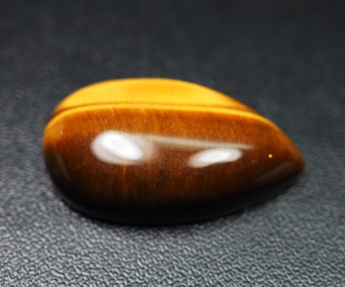 ไทเกอร์อาย (Tiger's eye) 20.65 กะรัต