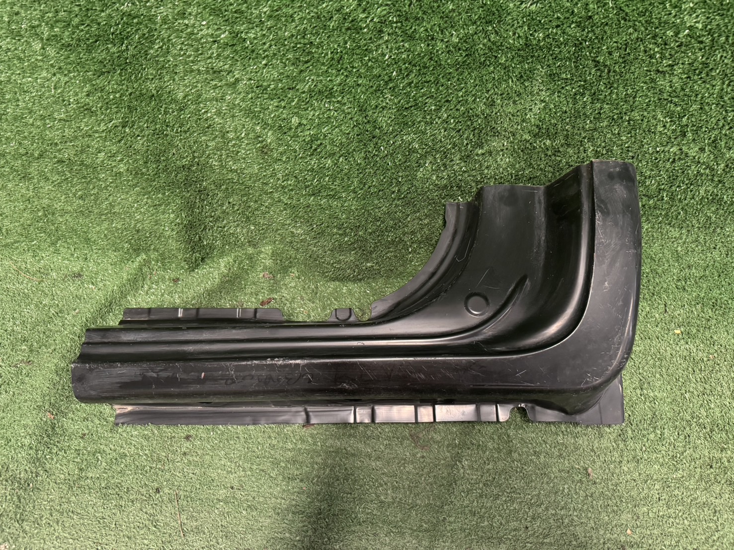 กาบเสาประตู L Toyota Revo หัวเดี่ยว