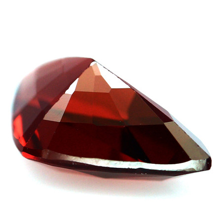 พลอยโกเมน (Garnet) 1.62 กะรัตแดงสวย