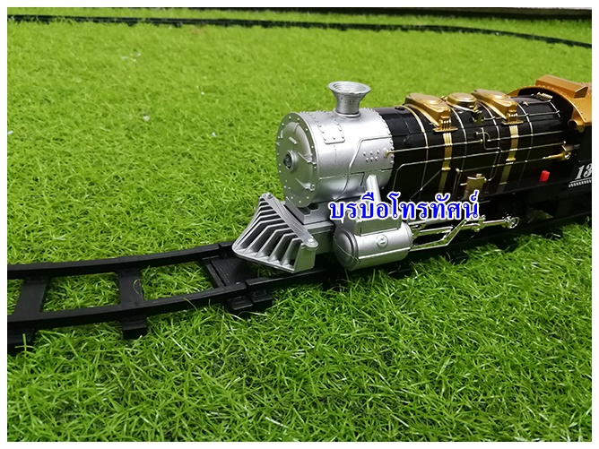 รถไฟวิ่งราง รถไฟไอน้ำพ่นควัน รถไฟฉึกฉัก รถของเล่นมีเสียงมีไฟใส่ถ่าน