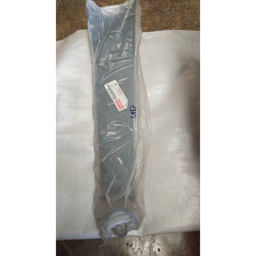 4AC-F172W-00 คอนโซลกลาง สำหรับรุ่น JR 120 อะไหล่แท้ YAMAHA