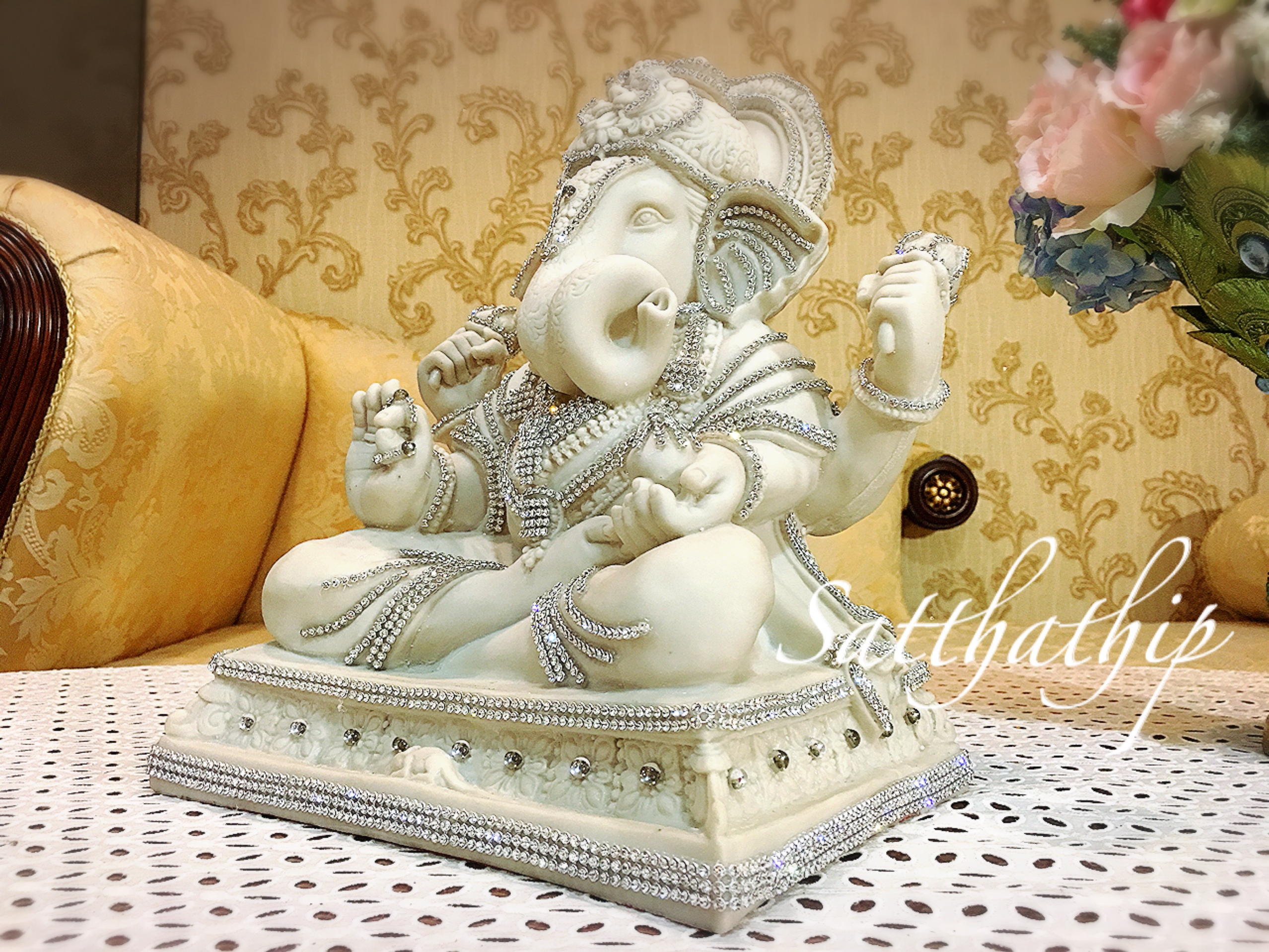 พระพิฆเนศ ปางเศรษฐ๊/ ดั๊กดูเสธ (เรซิ่น) - Ganesha: Lord of Success