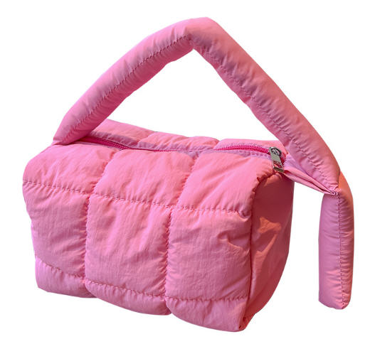 กระเป๋าใส่เครื่องสำอาง,กระเป๋าบุนวม,กระเป๋าสำหรับผู้หญิง,ขนาด18.5*12*12cm