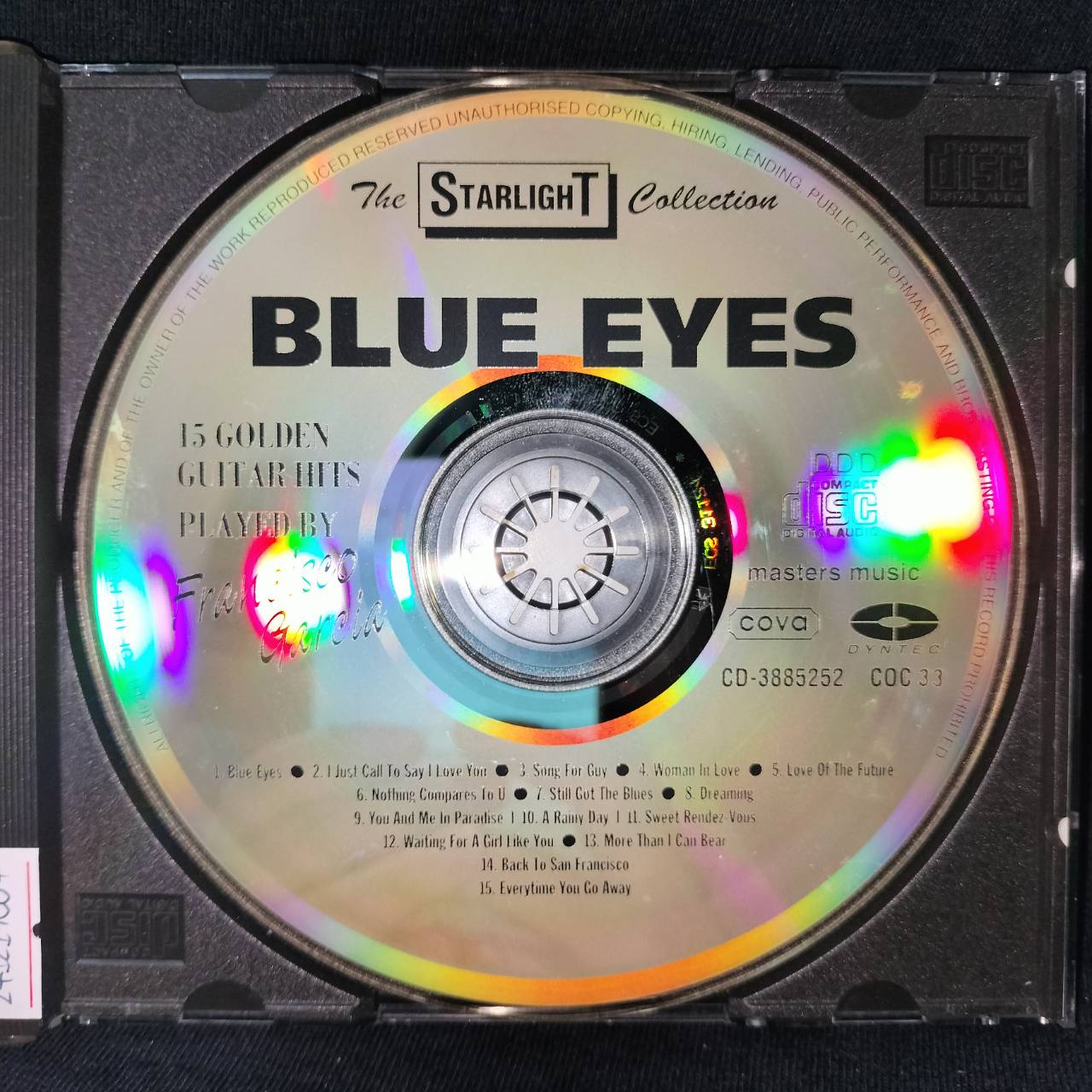 Francisco Garcia – Blue Eyes (15 Golden Guitar Hits Played By Francisco Garcia) / EEC / แผ่นดี