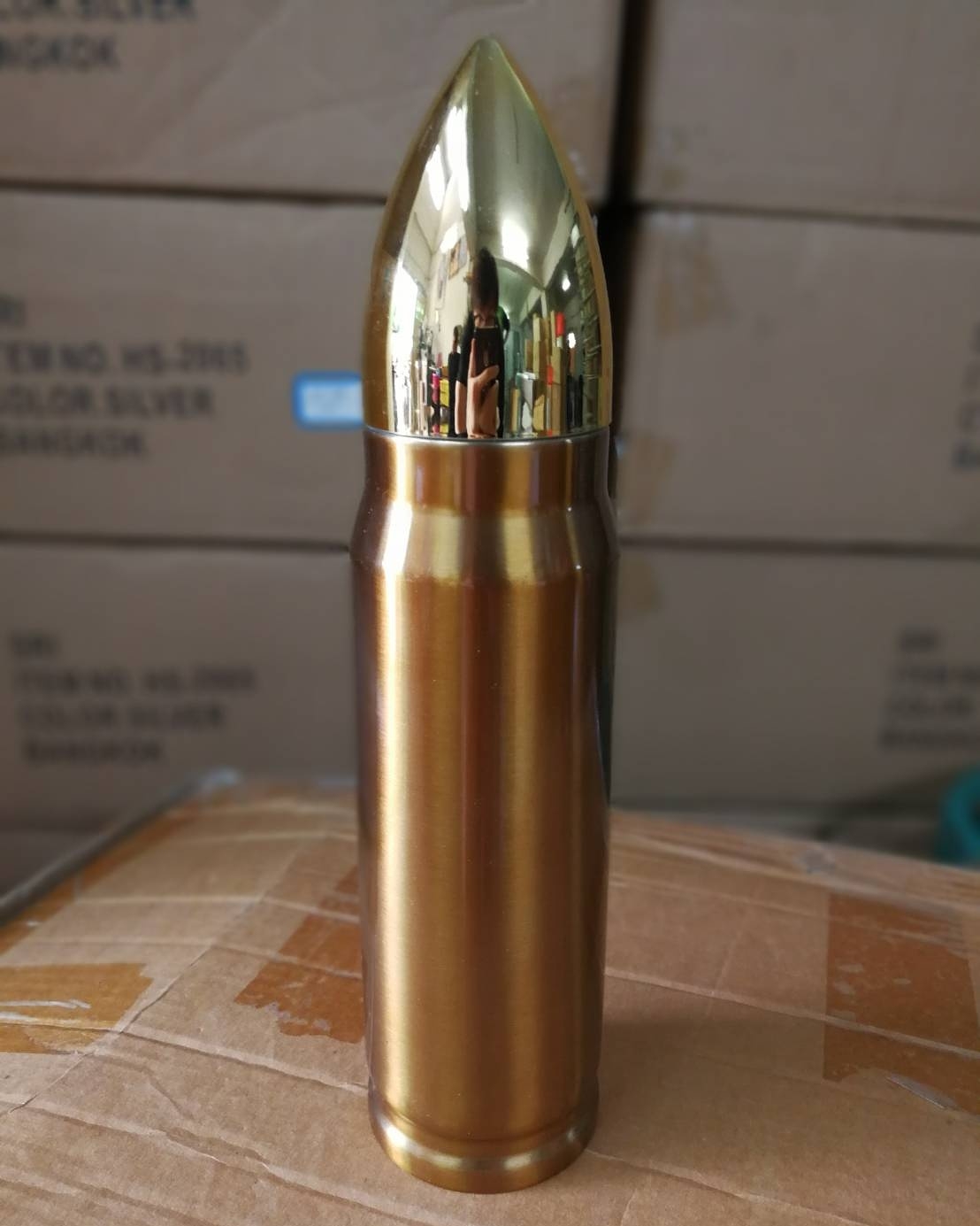 กระบอกน้ำสแตนเลส,กระบอกน้ำ,กระติกน้ำหัวกระสุน,สกรีนโลโก้,สินค้าพรีเมี่ยม,กระบอกน้ำลูกกระสุนปืน,กระบอกกระสุนปืน