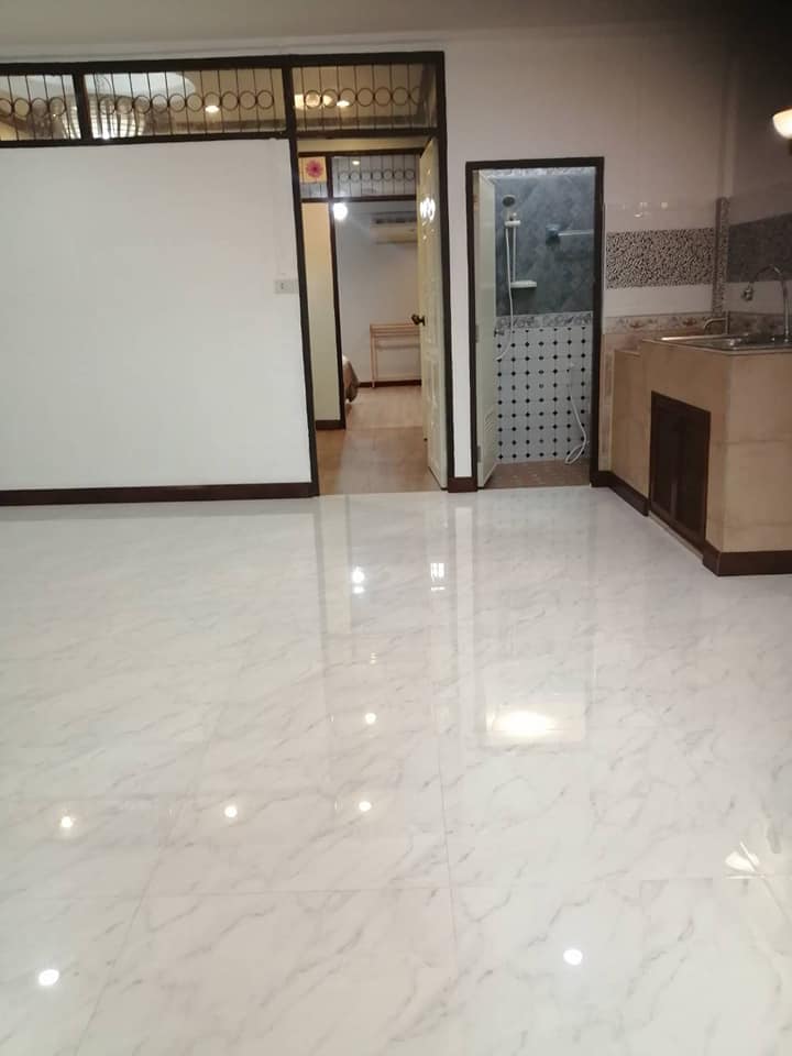 Townhouse for rent Sukhumvit68