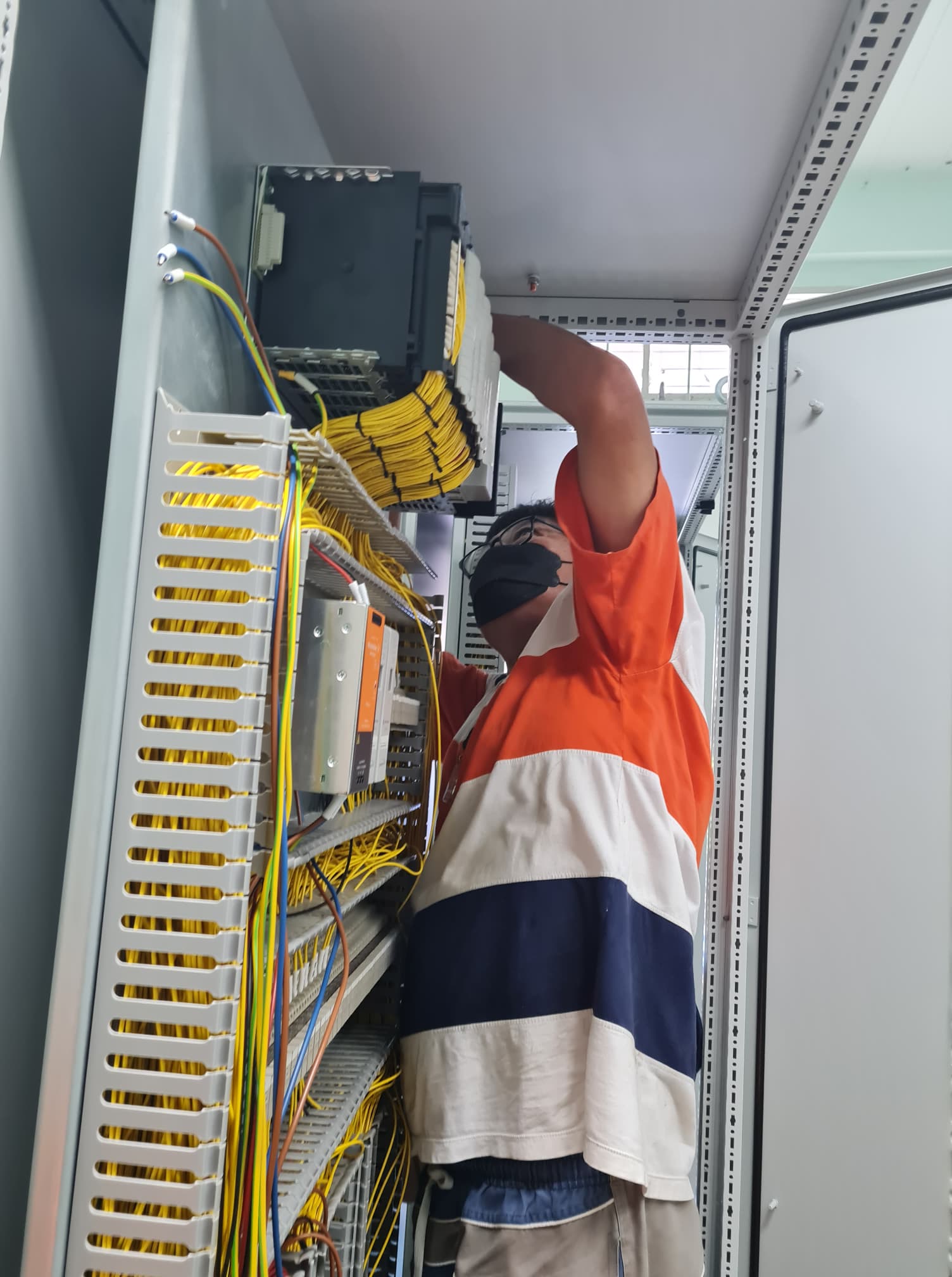 Assembly Wiring Control Box Allen-Bradley PLC