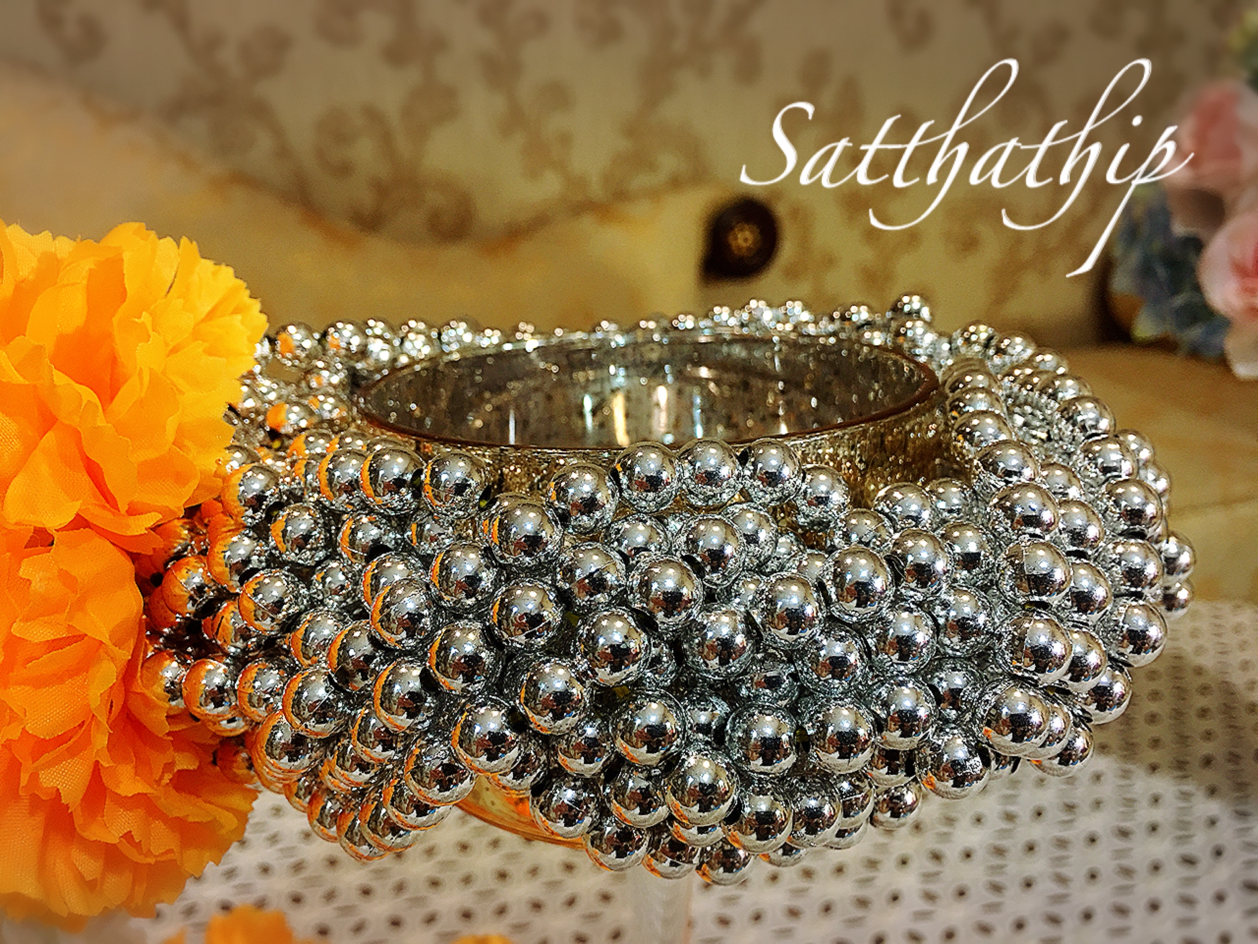 พวงมาลัยลูกปัด - พวงมาลัยลูกปัดสีเงิน - Garland