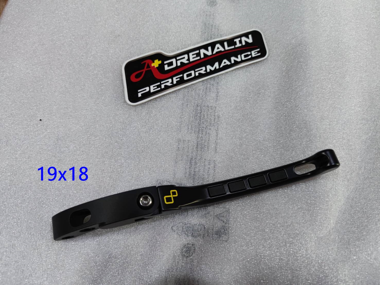 ก้านเบรค Lightech สำหรับ ปั๊ม brembo racing โลโก้แดง โลโก้ขาว Panigale V4