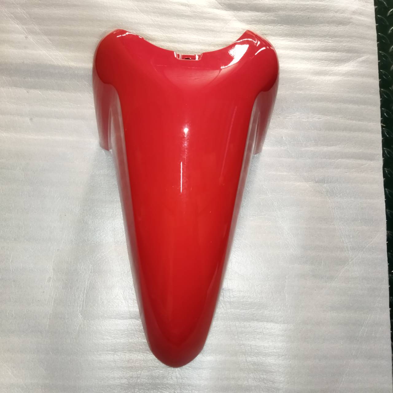 61100-KPH-700ZF บังโคลนหน้าสีแดง(R263) WAVE125I 2005 อะไหล่แท้ HONDA