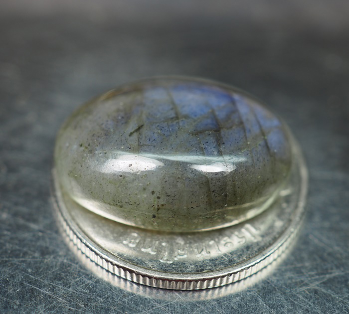 พลอยลาบราโดไรท์ (Labradorite) 11.20 กะรัต