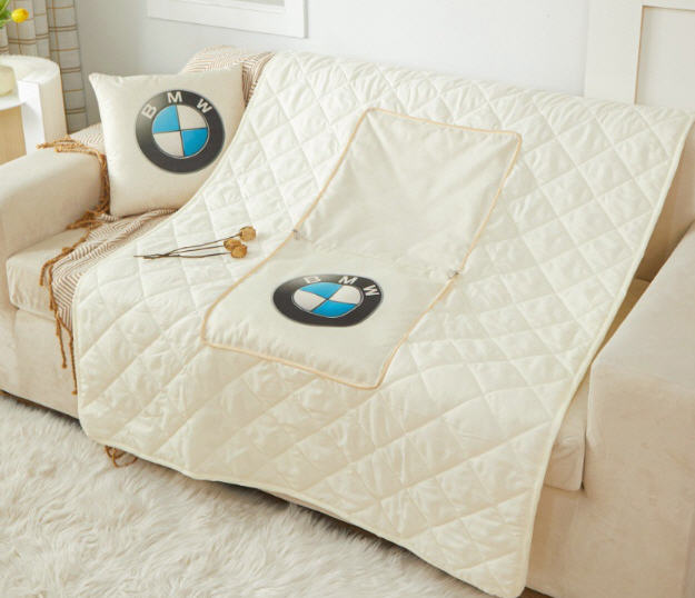 หมอนผ้าห่ม,หมอนพกพา,ผ้าห่ม,ผ้าห่มพกพา,หมอนผ้าห่มสกรีน,ขนาด100*150cm