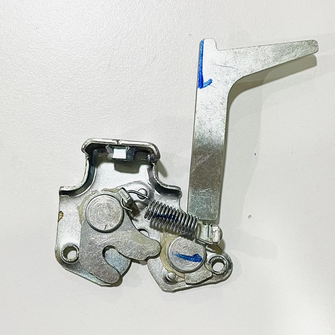 77230-KWW-600 ชุดล๊อคเบาะ เวฟ110ไอ WAVE110i ปี 2012 2013 2017 อะไหล่แท้ HONDA