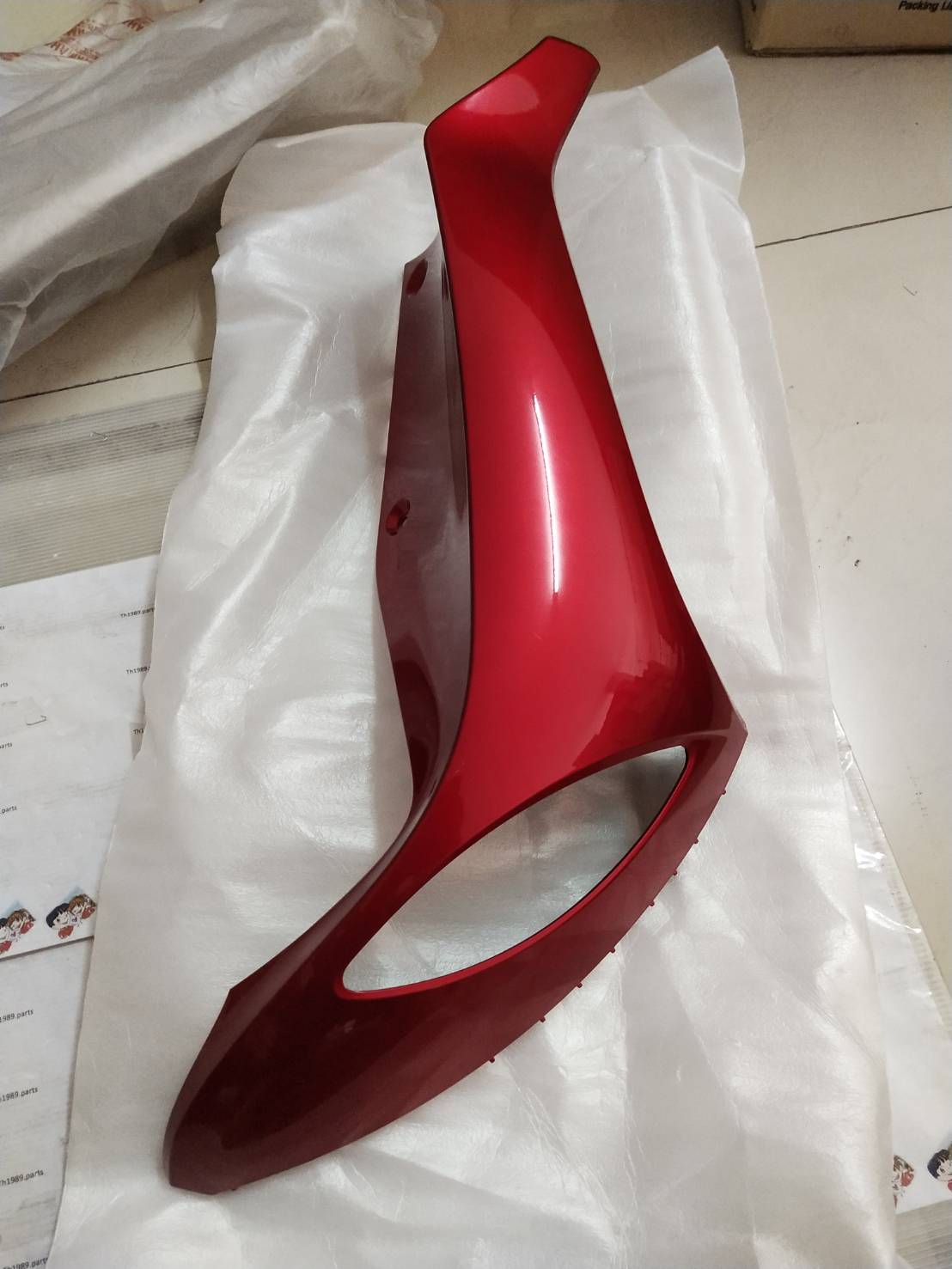 บังลมข้างซ้ายสีแดงฟีโน่หัวฉีด FINO FI อะไหล่แท้ YAMAHA 1YC-F8311-00-P0
