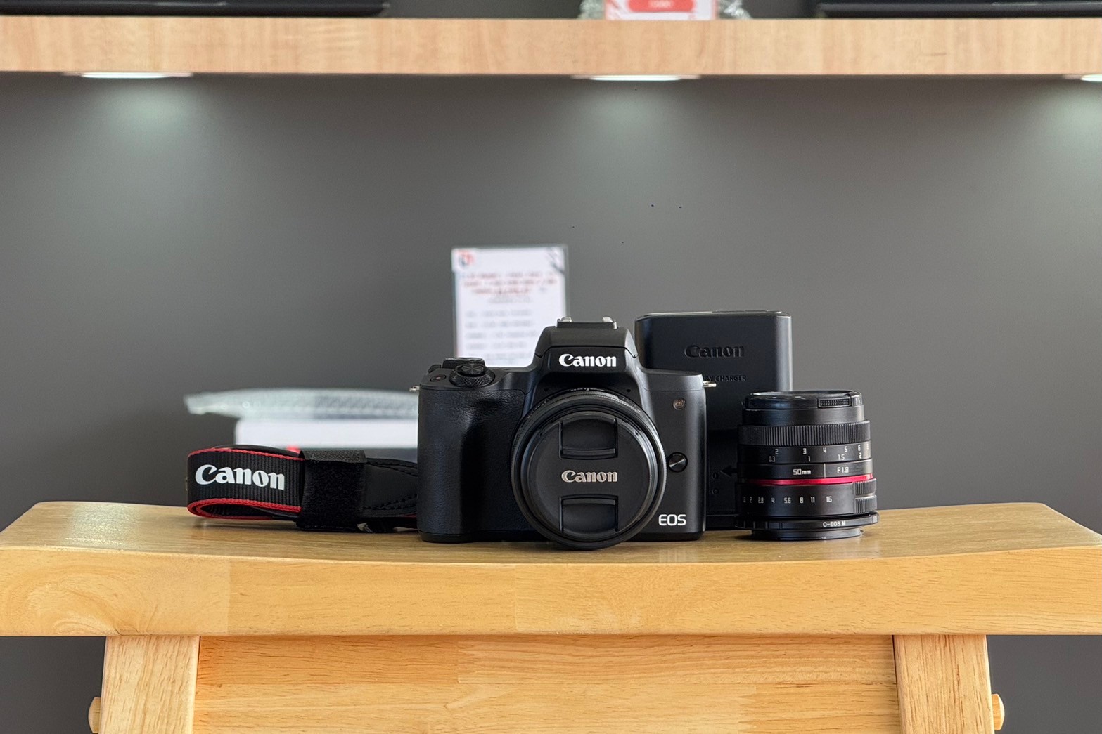 Canon EOS M50 Mark II + Lens EF-M15-45mm f/3.5-6.3 IS STM+ Fujian Lens APSC 50mm f/1.8 Manual Focus