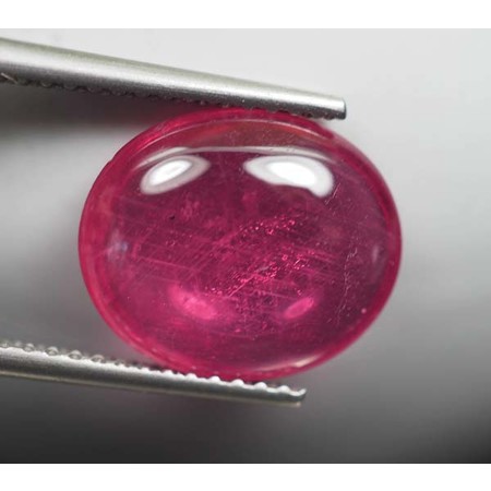 พลอยทับทิม (Ruby) 4.35 กะรัตสีแดงเข้ม