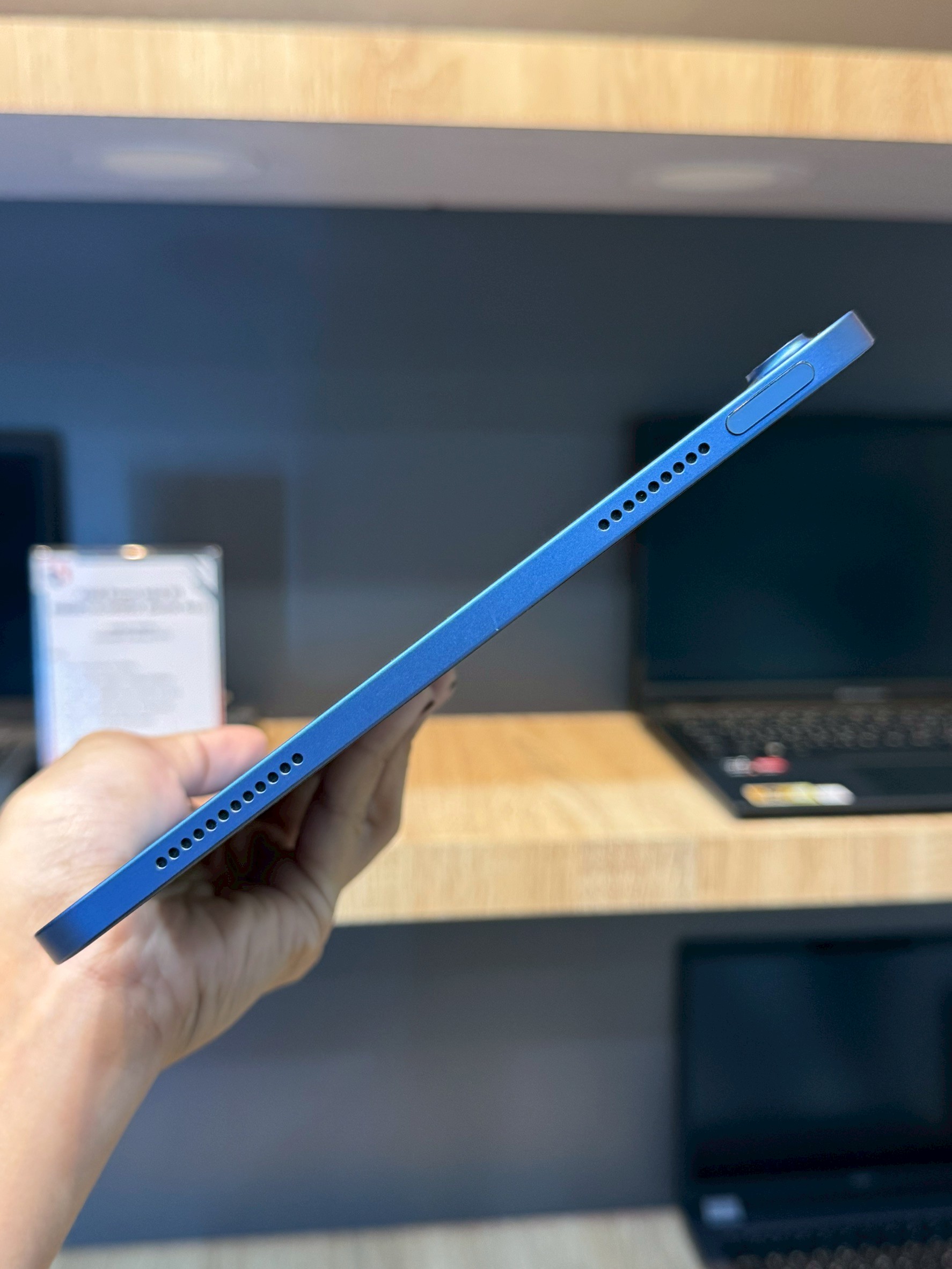 iPad Gen 10 64GB Wifi Blue