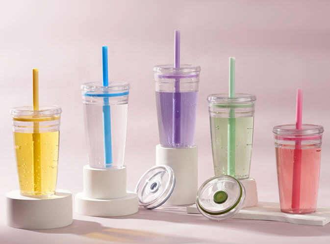 แก้วพลาสติกพร้อมหลอด,แก้วพลาสติก,450ml