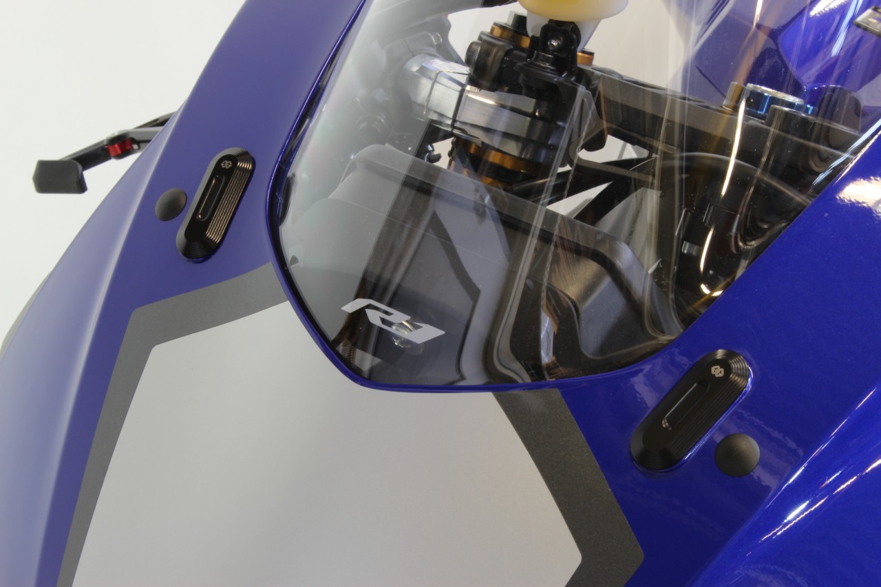 ปิดท้าย Gilles สำหรับ R1 2015+ 2020+ มาพร้อมตัวอุดกระจก