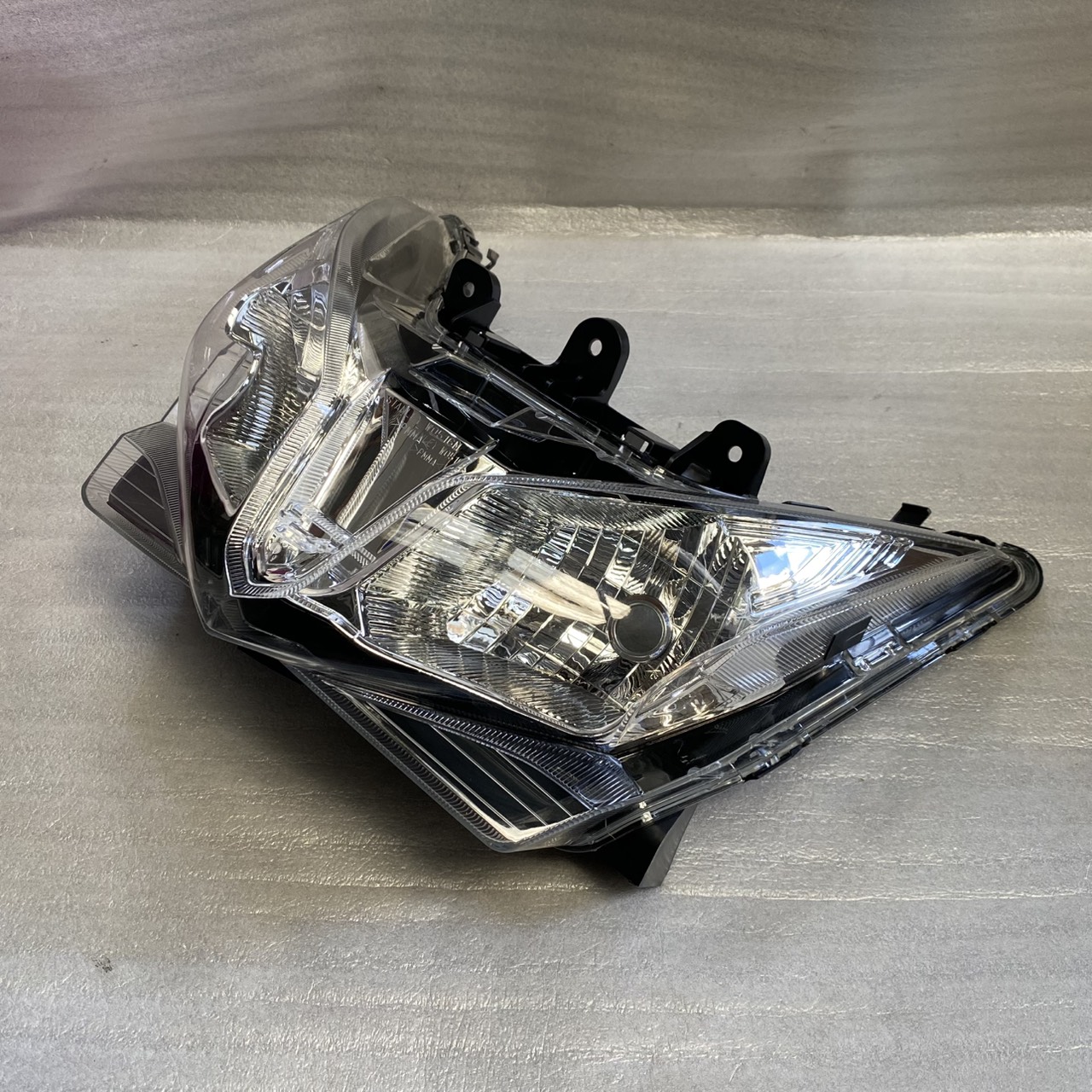 33110-KZR-701 ชุดไฟหน้า CLICK125i 2012-2014 อะไหล่แท้ HONDA