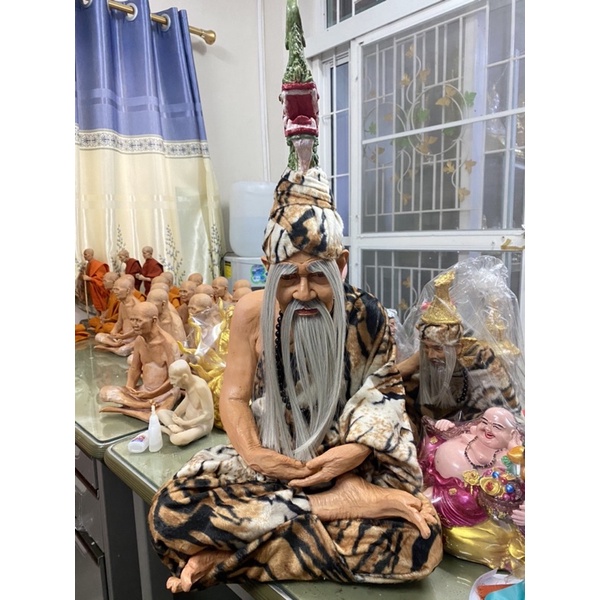 ปู่ฤาษี นารอด นาคราช ตาไฟ เดินดง หน้าตัก 12 นิ้ว เนื้อไฟเบอร์กลาส