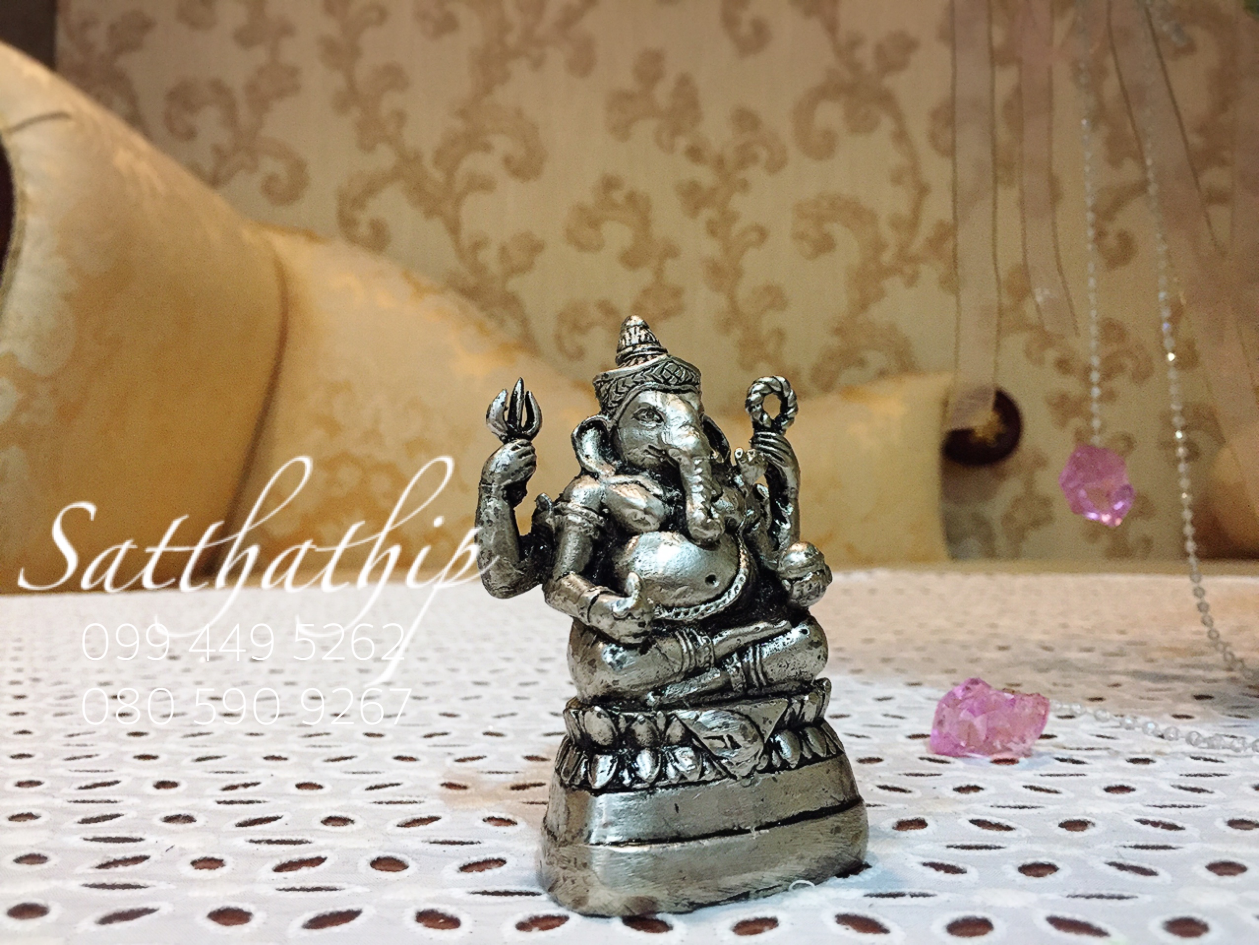 พระพิฆเนศปาง พระรีนาโมจัน คณปติ (ทองเหลือง ชุบเงิน) - Ganesha: Lord of Success