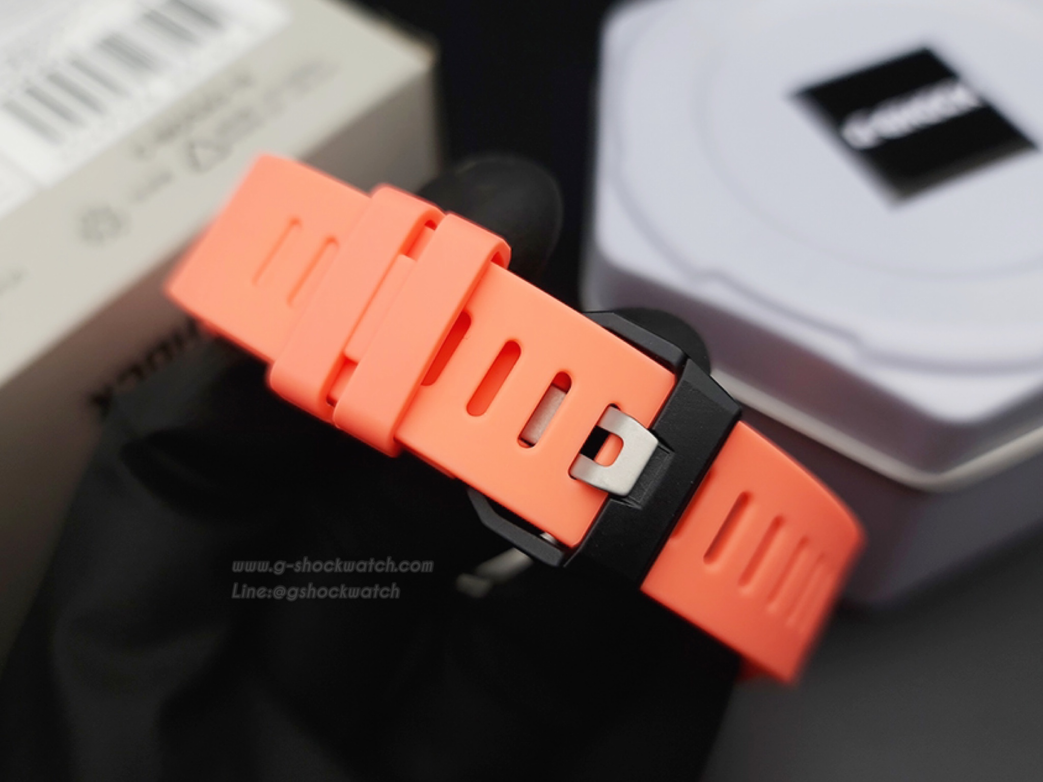 CASIO G-SHOCK นาฬิกาข้อมือ นาฬิกากันน้ำ นาฬิกาของแท้ ประกันศูนย์ CMG 1 ปี รุ่น GMA-B800SC-1A4 สีดำส้ม