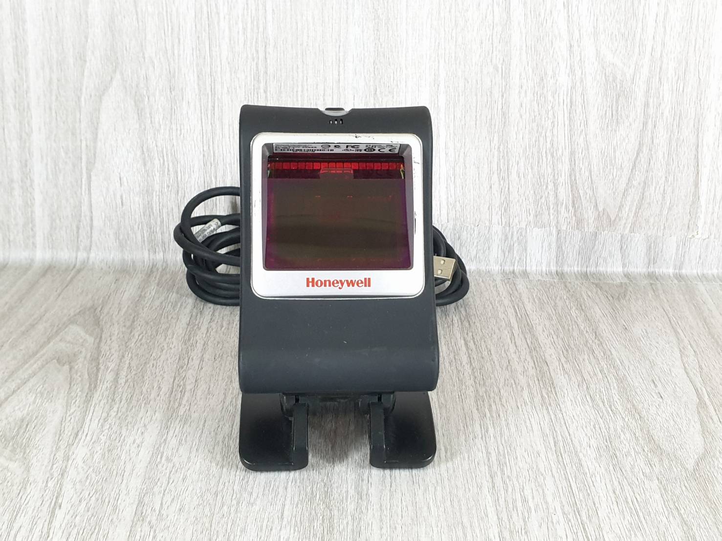 เครื่องอ่านบาร์โค้ดตั้งโต๊ะ Honeywell รุ่น MS7580 (2D) มือสอง