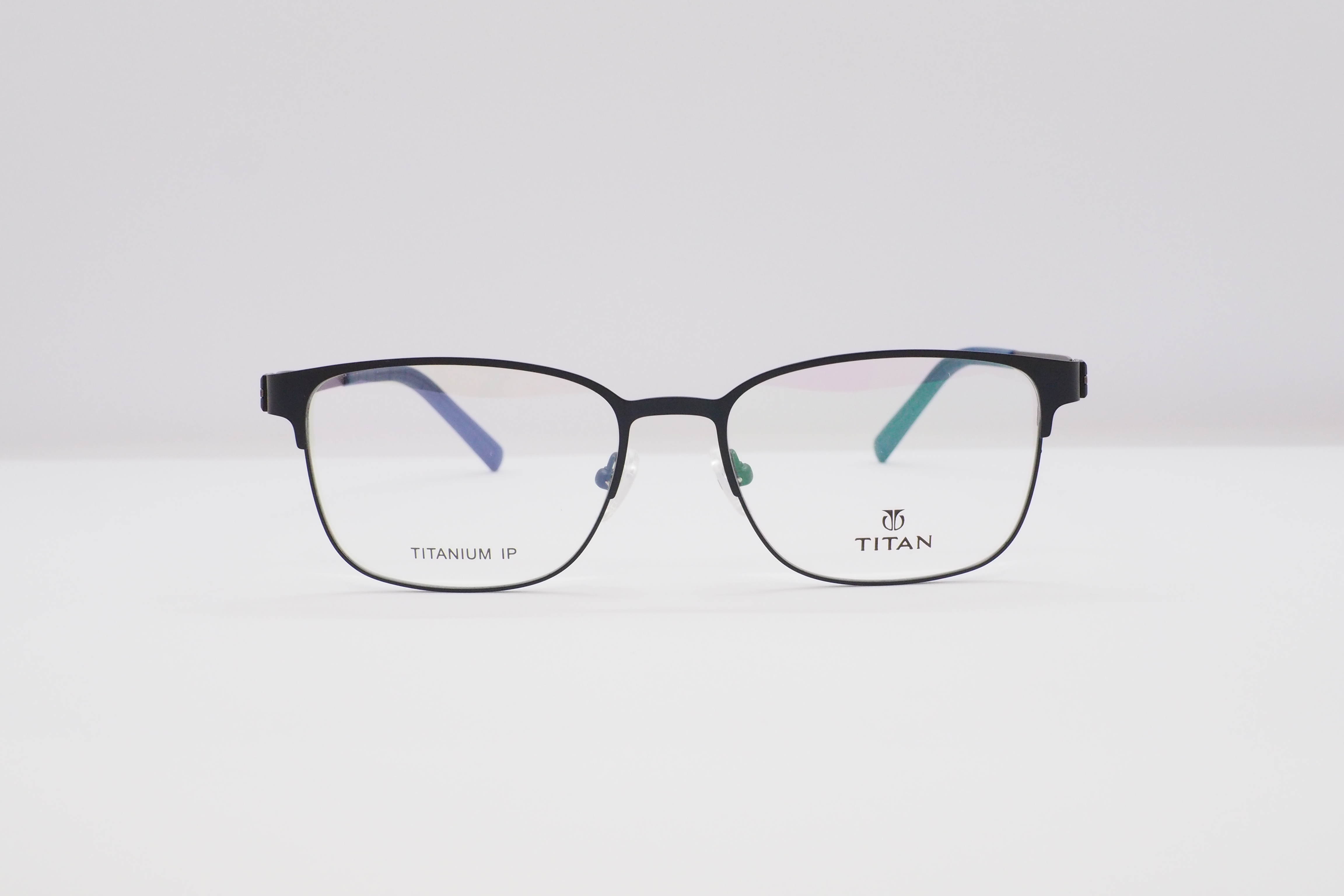 กรอบแว่นตา TITAN รุ่น 9432 สี C4