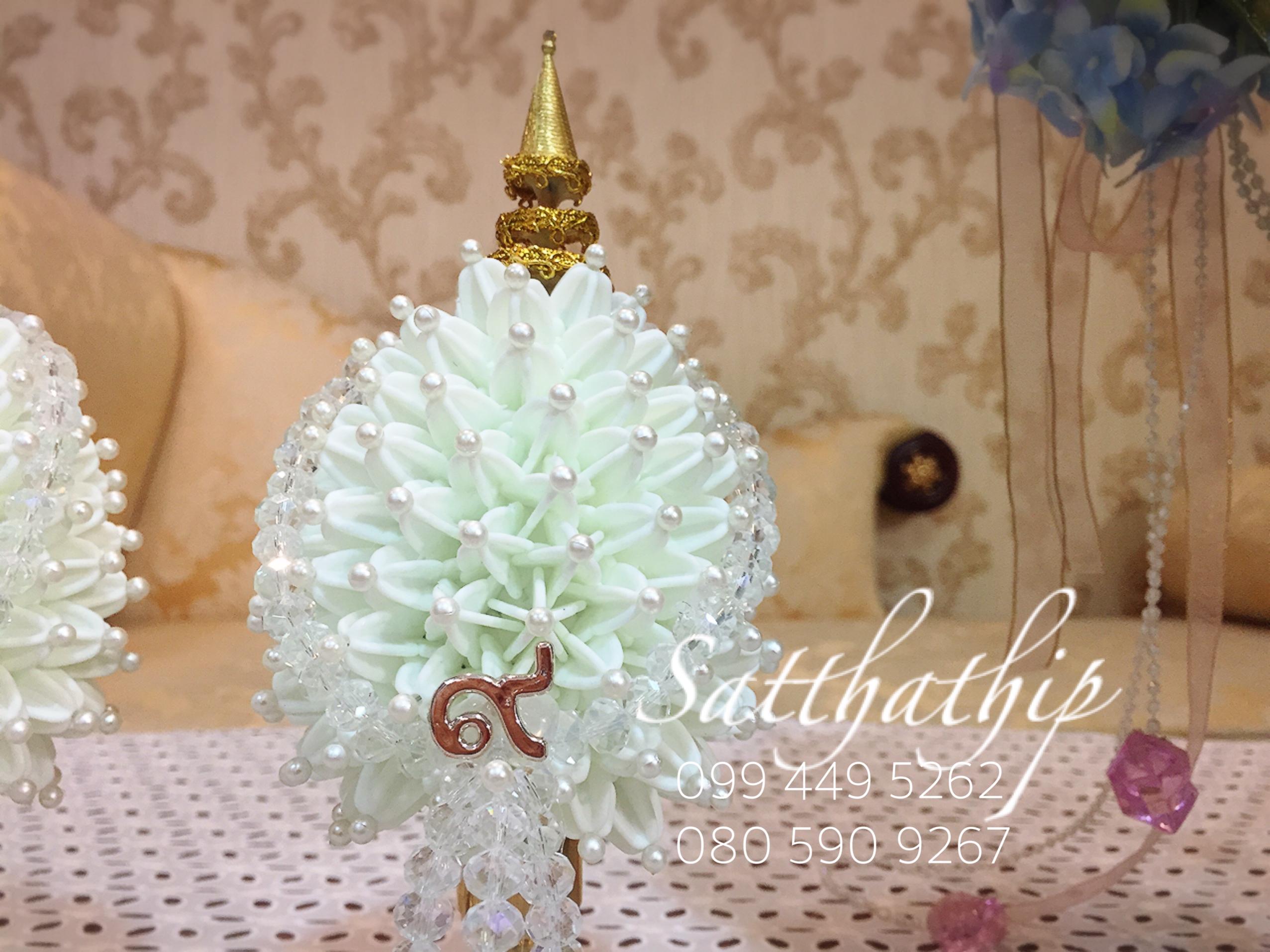 พานพุ่ม - พานพุ่มสักการะ - พานพุ่มดอกรัก - พานพุ่มดอกรักประดิษฐ์ (พลาสติก) - พานพุ่มสีขาว - Panpum