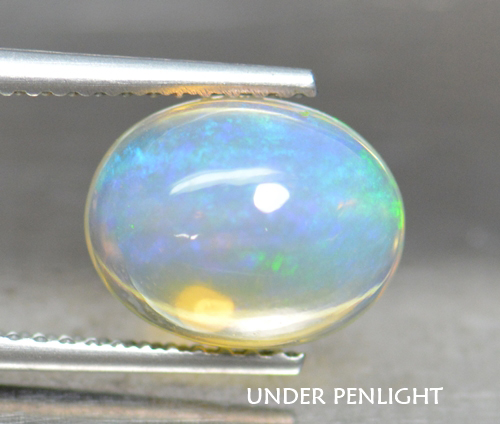 โอปอหลากสี (Multi Opal) 1.84 กะรัต