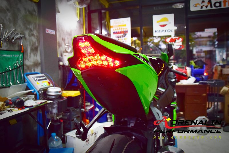 ไฟท้าย พร้อมไฟเลี้ยว Motodynamic สำหรับ Z1000 2014+