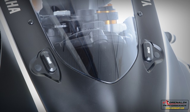 RG อุดกระจกข้าง (Mirror hole caps) สำหรับ R6 2017+